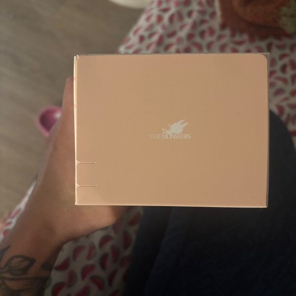 Have a seat labubu SISI - Picture 3 of 4